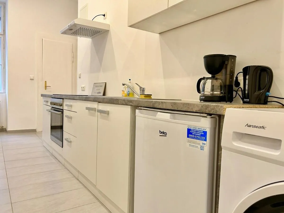 Sunny & Calm Long-Term Apartment With Free Parking Βιέννη 0*,  Αυστρία